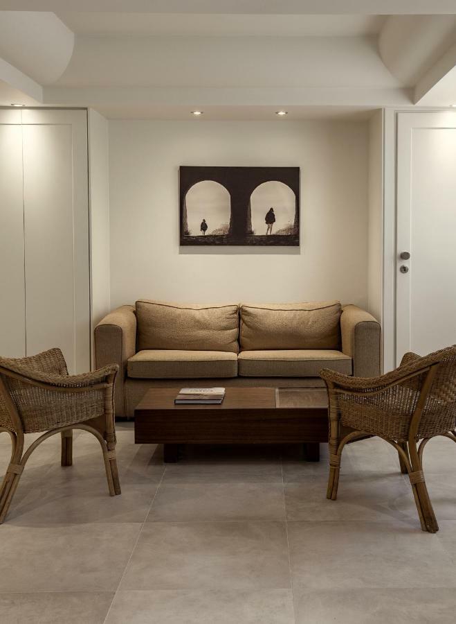 Right Under The Acropolis Apartment Athens Luaran gambar